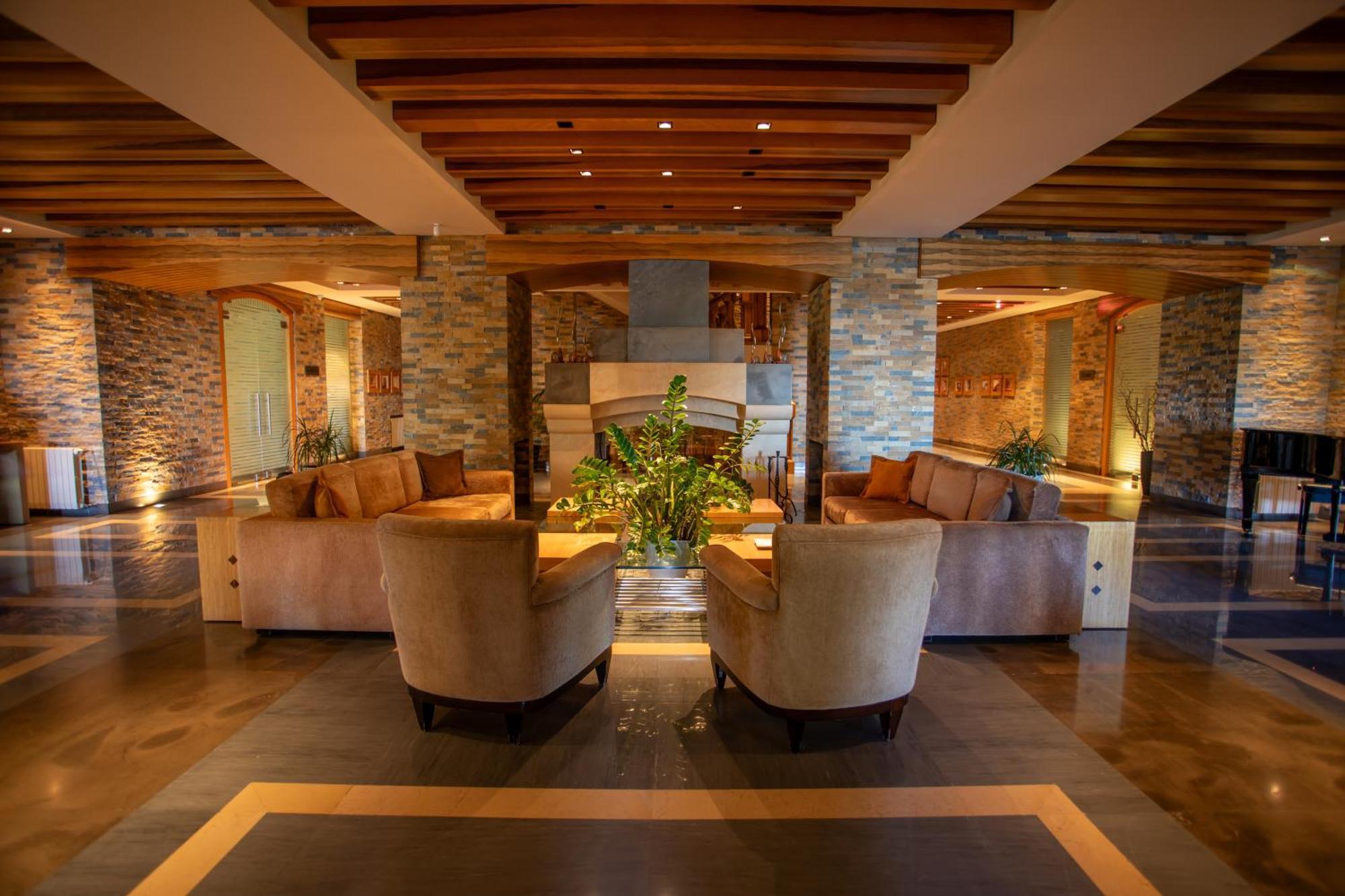 Terre Brune Hotel Mzaar Kfardebian Esterno foto